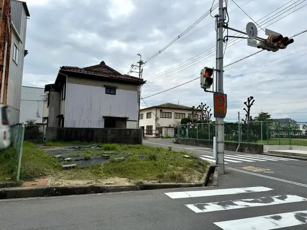 土地　摂津市香露園