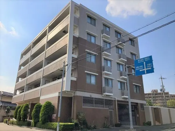 ディーグランセ学園前
