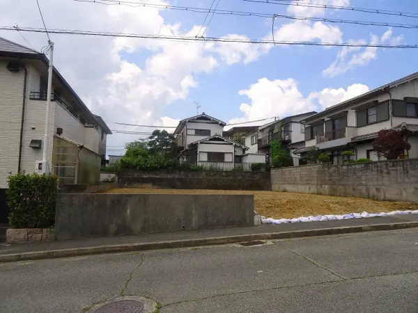 川西市大和東1丁目　土地