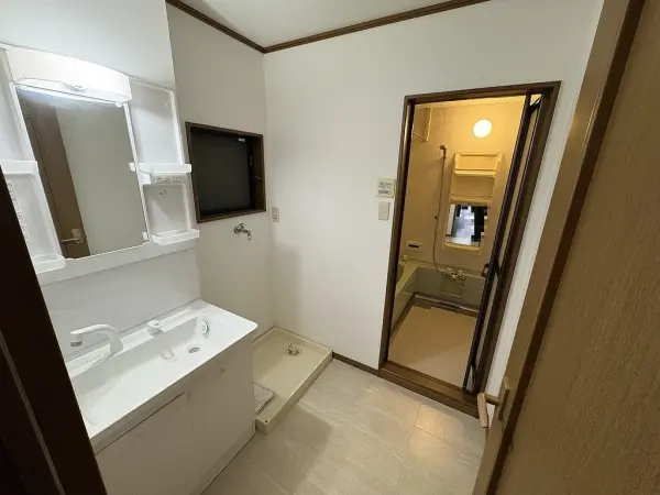 東大阪市西鴻池町一丁目