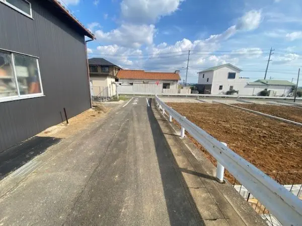 豊田市広美町中之切3番8
