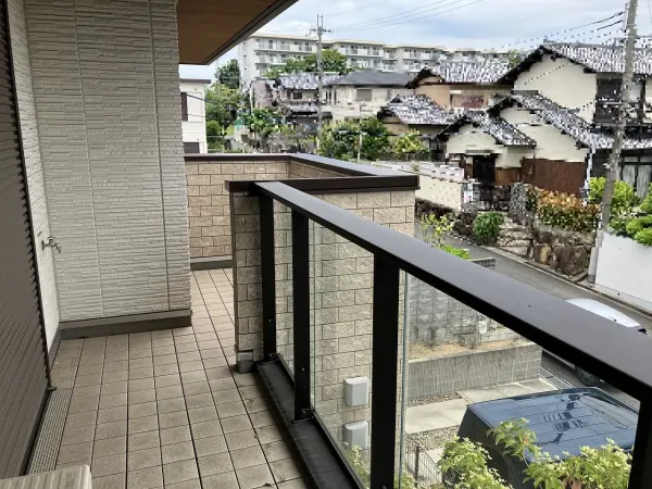 堺市南区槇塚台２丁１３番１３号
