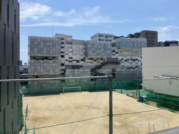プレミスト鷹匠