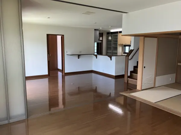 富田林市梅の里四丁目23-6
