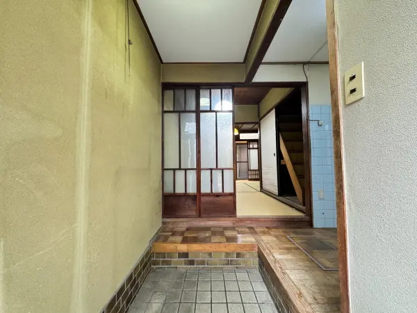 玄関