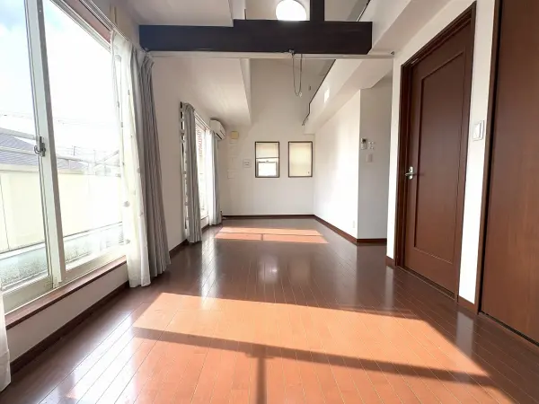 箕面市瀬川一丁目