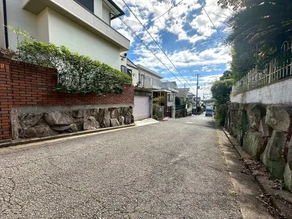 川西市鴬台２丁目　土地