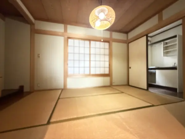 額田郡幸田町大字深溝字三角田28番