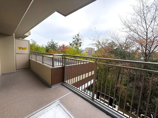 阪急日生ニュータウン花咲く丘の街A棟