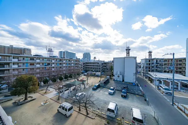 栄町団地I棟