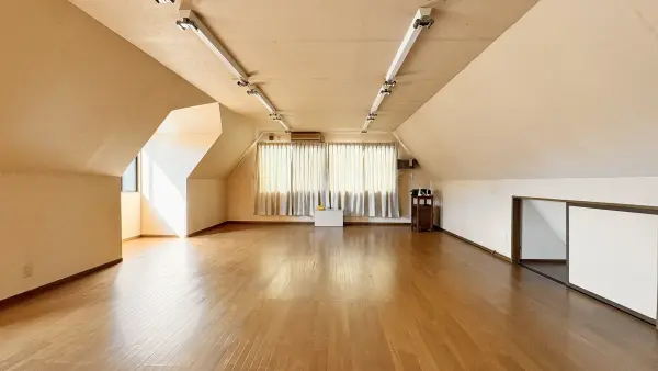 3階洋室は32.0帖の広さがあり、多用途でご活用いただけます。