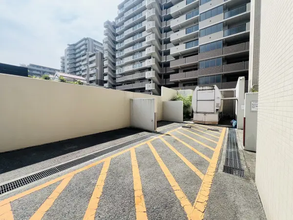 モンセーヌ住吉川公園1番館