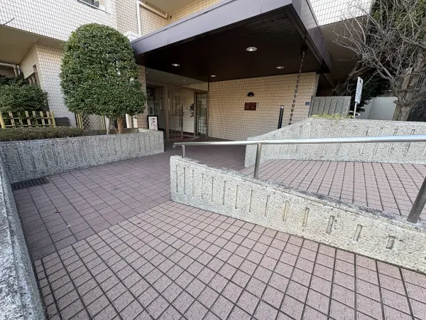 ファミール青谷