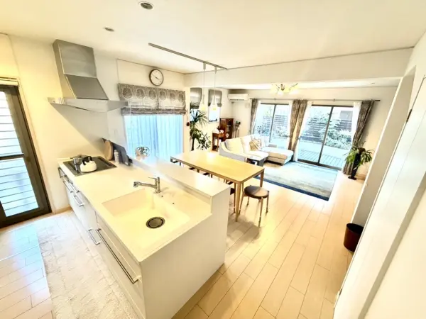 名古屋市名東区石が根町　中古戸建