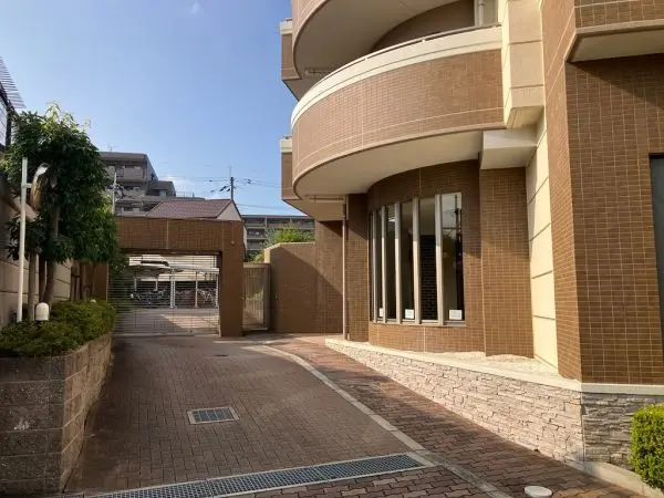 ディーグランセ学園前