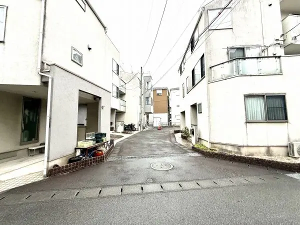 横浜市港南区日野五丁目　売地