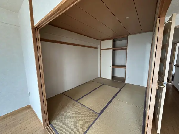 ローレルコート古市四番館