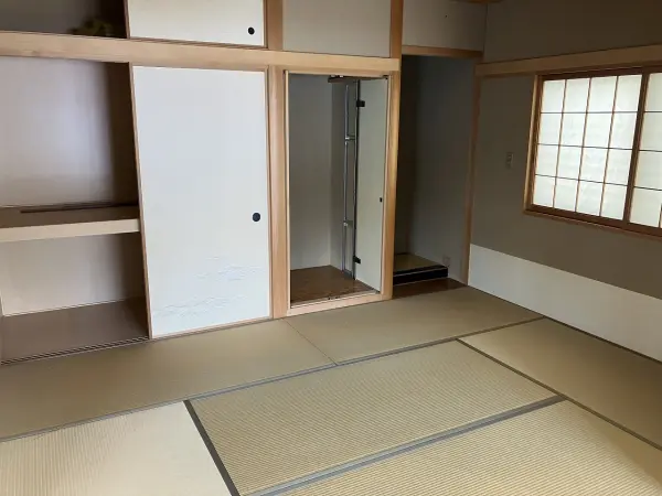 富田林市梅の里四丁目23-6