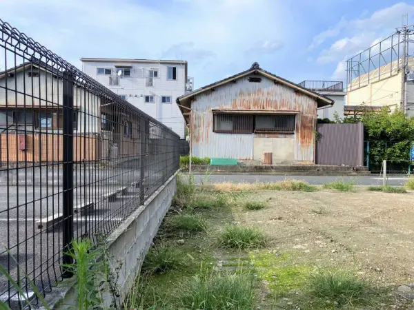 奈良市三条添川町