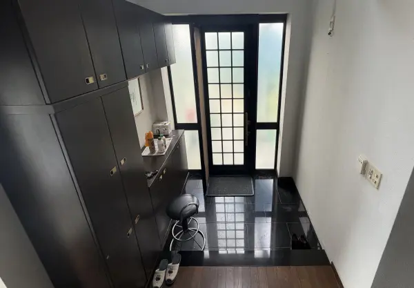 額田郡幸田町大字深溝字三角田28番