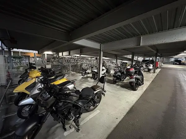 ザ・ガーデネスクシティ　コムズ館