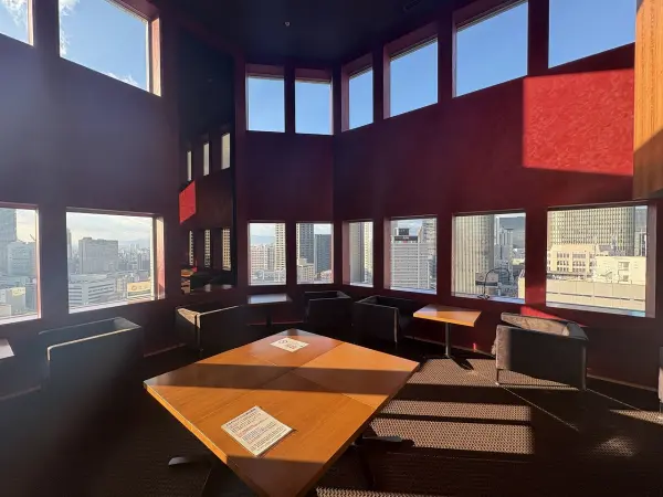 ディーグラフォート大阪N.Y.タワーHIGOBASHI