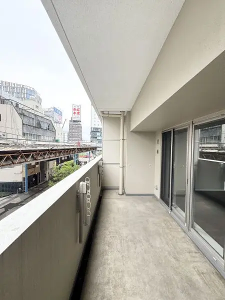プレミスト四日市駅前 3階