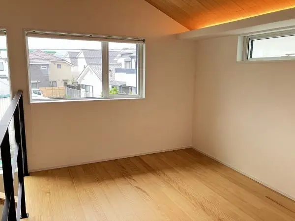 伊丹市荻野2丁目　戸建