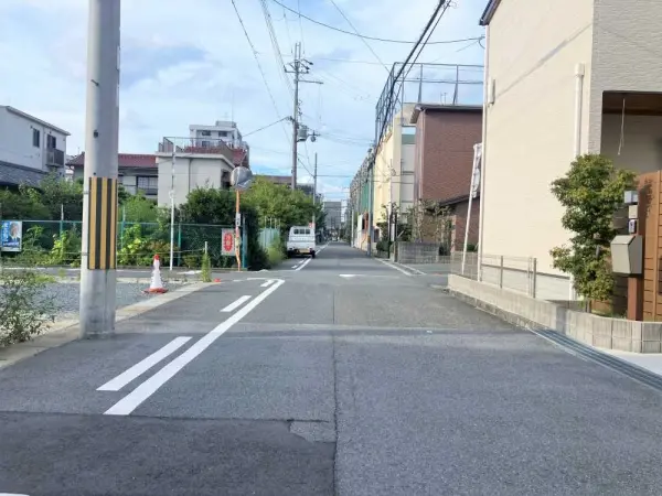 奈良市三条添川町