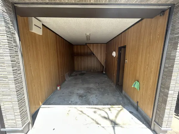 生野区中川西一丁目　連棟住宅