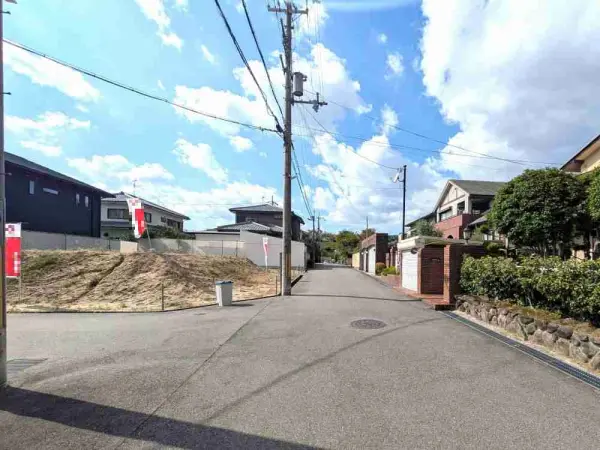 奈良市東登美ヶ丘1丁目