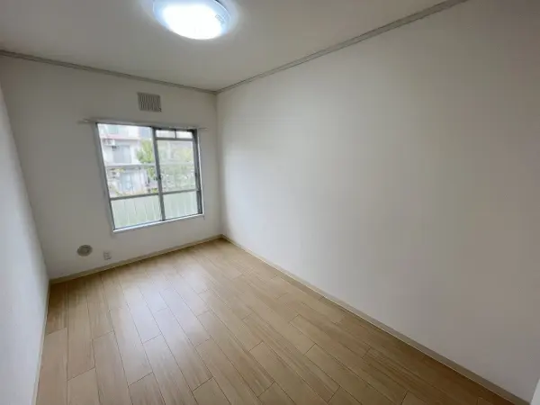 有楽箕面ハイツ　3号館