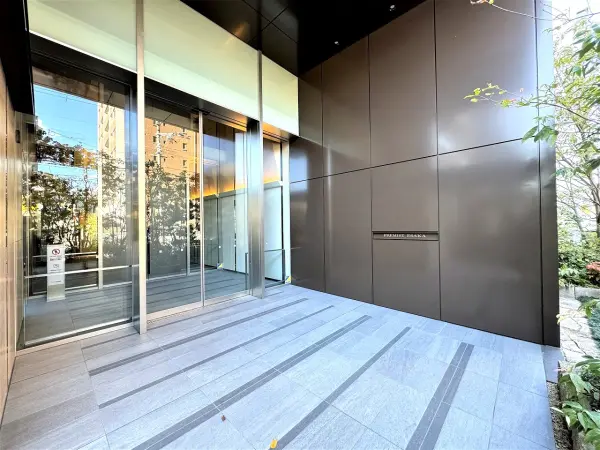 プレミスト江坂