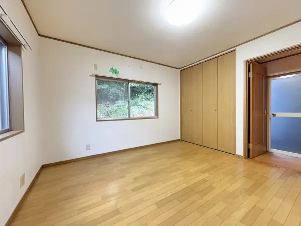 宝塚市千種2丁目　戸建