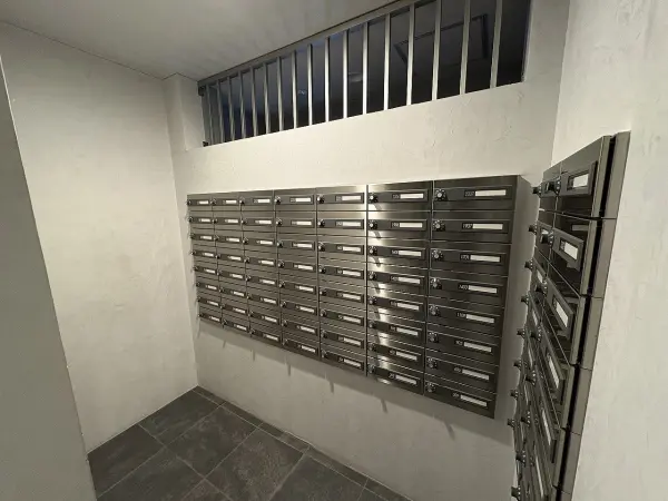 プレミスト南船場