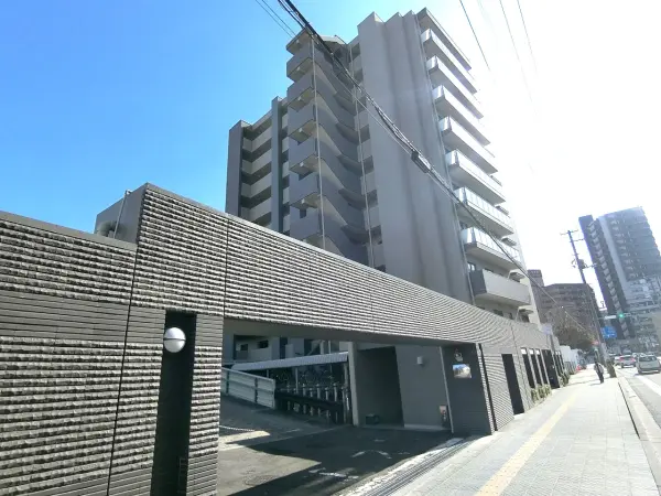 プレミスト東六番丁通