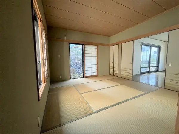 川西市大和西１丁目　戸建