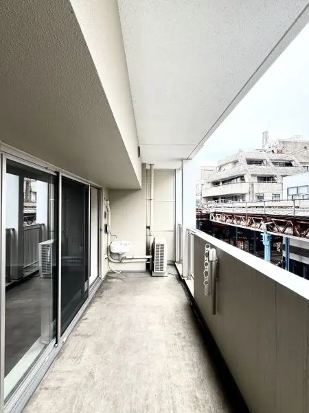 プレミスト四日市駅前 3階