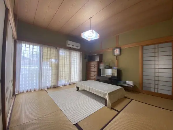 三木市緑が丘町西4丁目