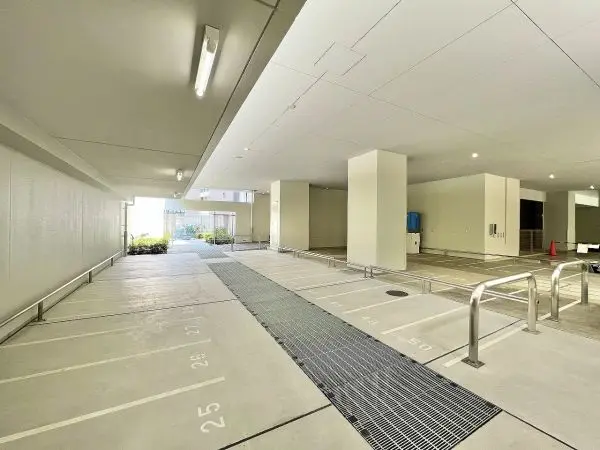 プレミストタワー靭本町