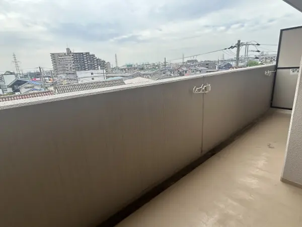 クラウンセゾン深井
