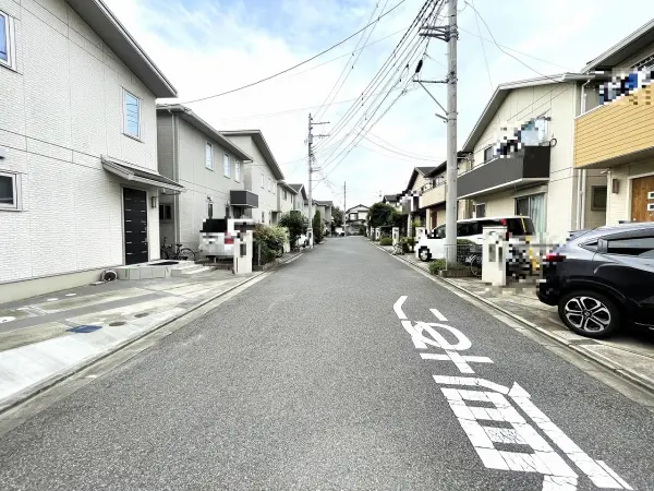 現況空家です。是非一度、周辺環境と併せて、実際に現地をご確認くださいませ。