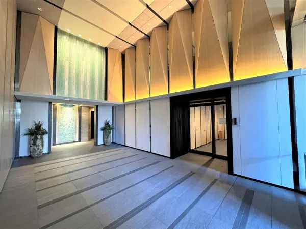 プレミスト江坂