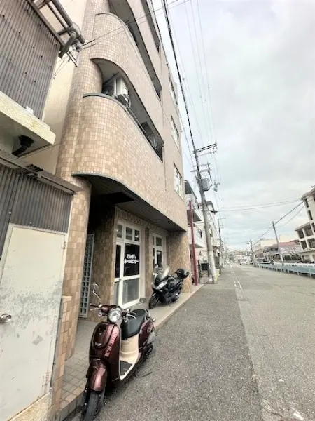 サント・エイビス