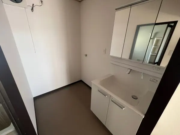 三木市志染町東自由が丘三丁目