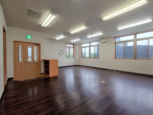 流山市おおたかの森西四丁目　店舗兼事務所
