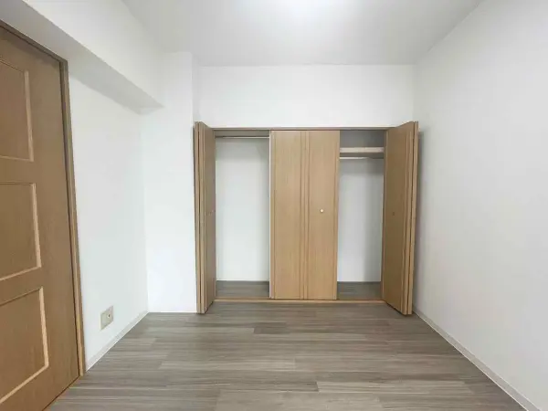 フィエルテ四条烏丸シュッド