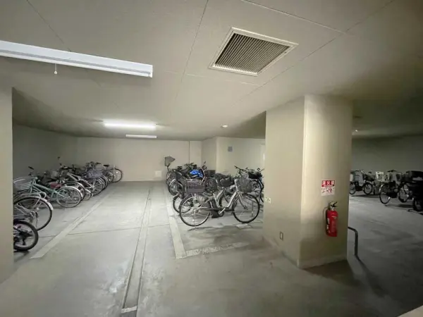 フォルム学園前