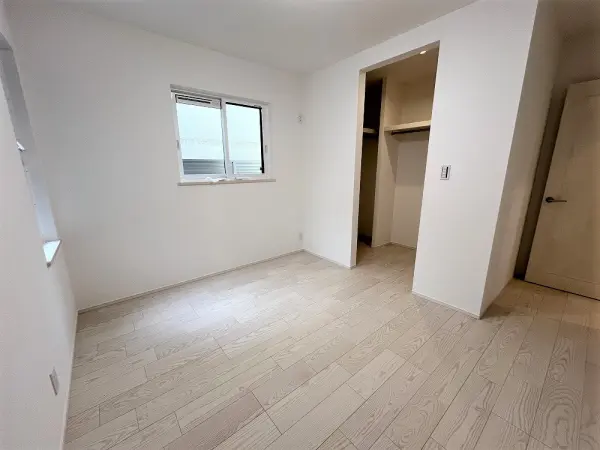 宝塚市中洲２丁目　戸建