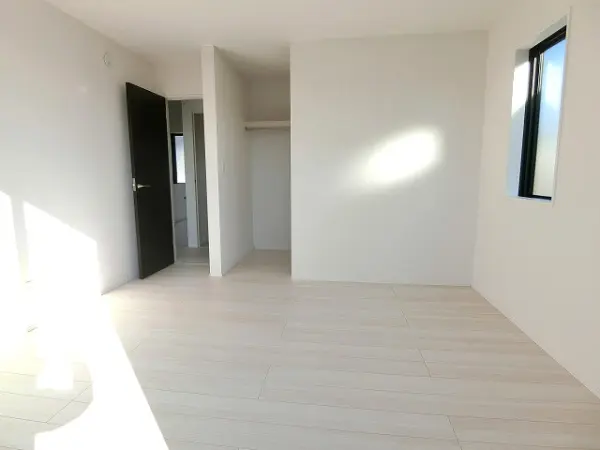 さいたま市岩槻区宮町二丁目　新築戸建